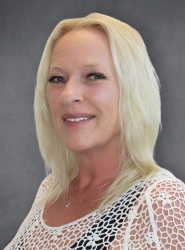 Kari-Lopez-nurse-practitioner